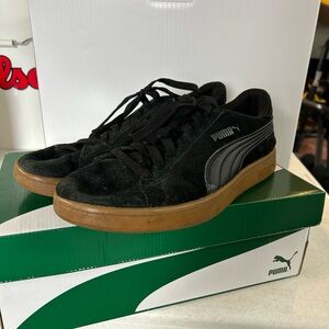 Puma Men's Black Suede Sneakers Men Size 10.5